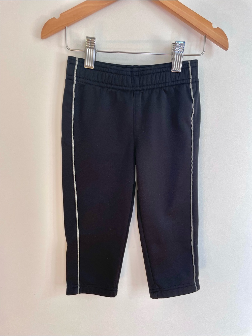 $5 💥Like New Puma Unisex Track Pants Joggers, Soft Tricot, Fleecy Inner